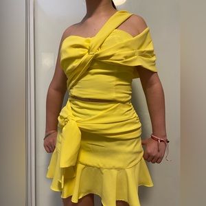 Yellow Matching set